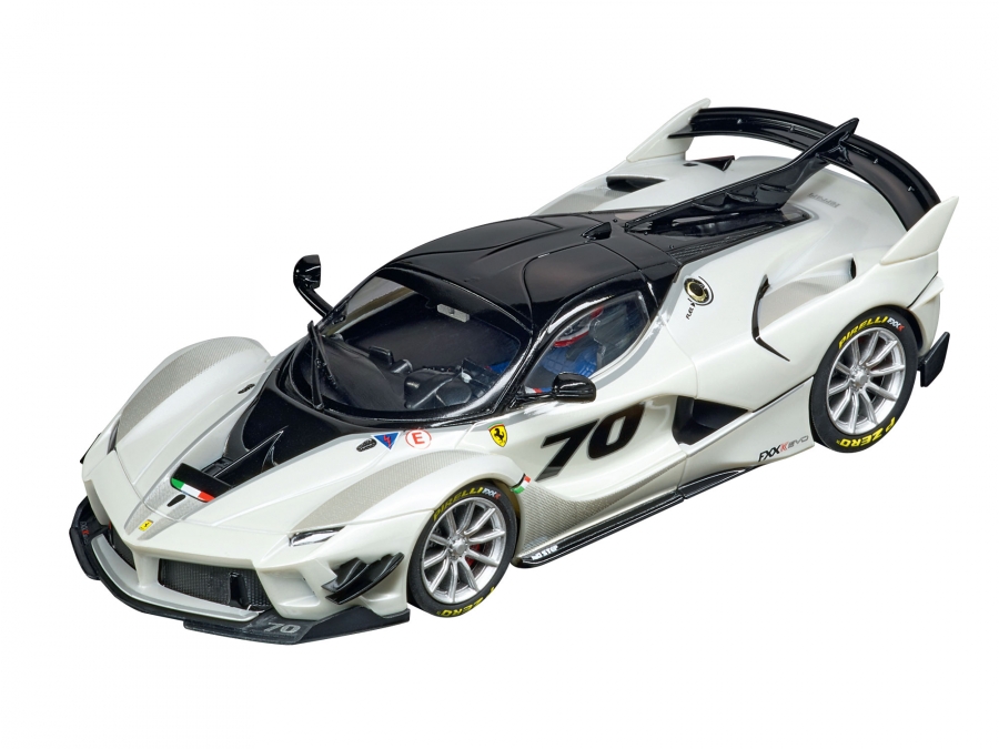 Carrera Ferrari Fxx K Evoluzione No 70 Digital 132 W Lights