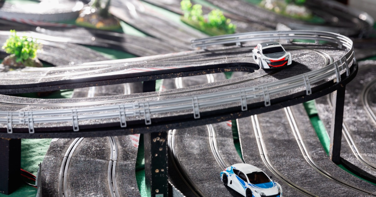 Choosing Your First Carrera Digital Slot Track